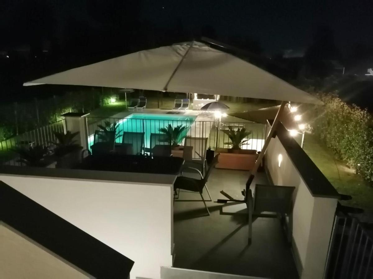 Il Toscanello Lido di Camaiore Exteriör bild