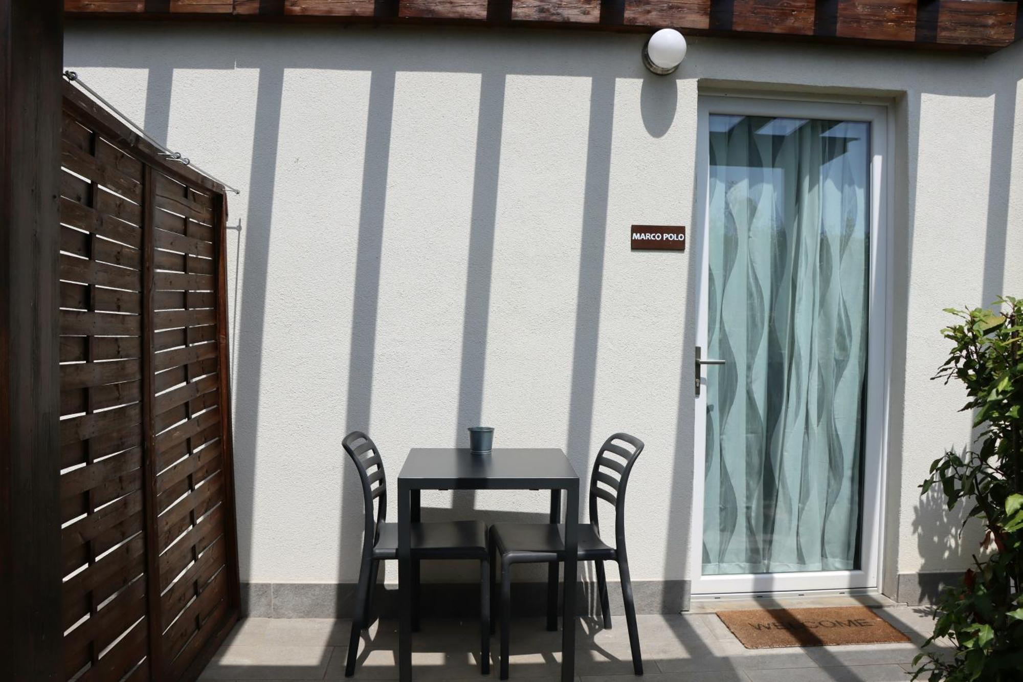 Il Toscanello Lido di Camaiore Exteriör bild